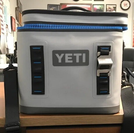 Yeti Hopper flip